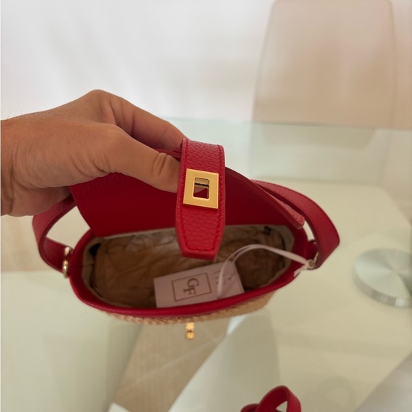 Red leather raffa crossbody - Picture 5 of 6